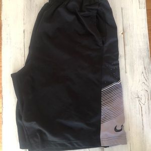 Men’s Nike Elite Shorts